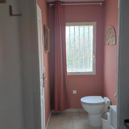 ベッド・アンド・ブレックファスト L'ambreenne 3*